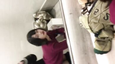 在女友单位库房偷偷做爱 穿着衣服抓着美乳猛操 站炮后入真TM刺激 漂亮挺乳 完美露脸 国语对白